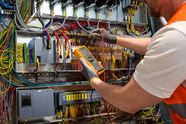 Best Affordable Emergency Electrician  in Adrian, MN